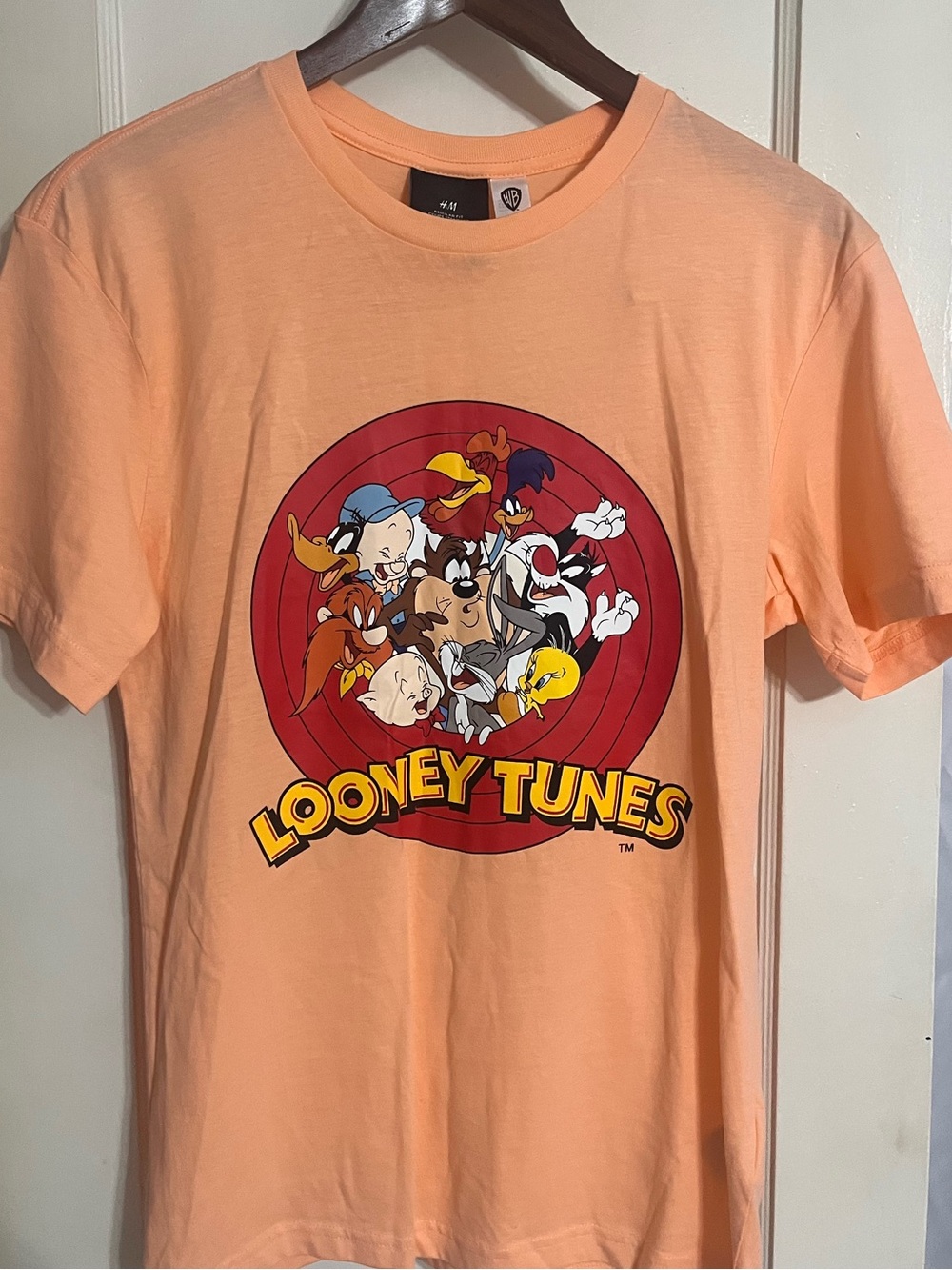 Looney Tunes t shirt